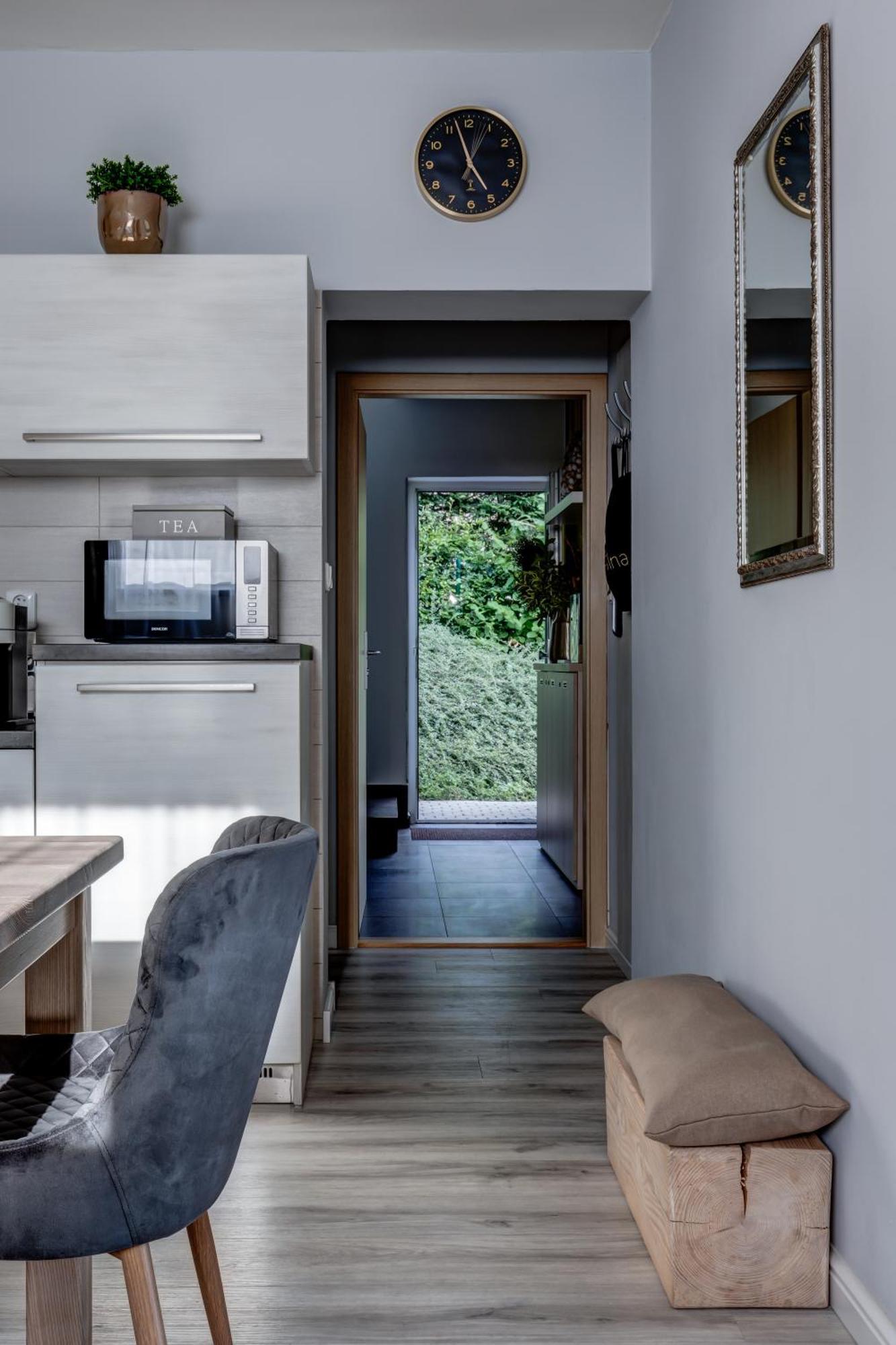 Wellness Apartmany Cesky Raj & Biokolna Lomnice nad Popelkou Exterior photo
